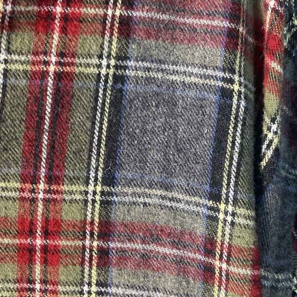 2 L.L.Bean Plaid Flannel Shirts‎ Men’s Black Red Green/Red Gray Sz Large Soft - Picture 5 of 9